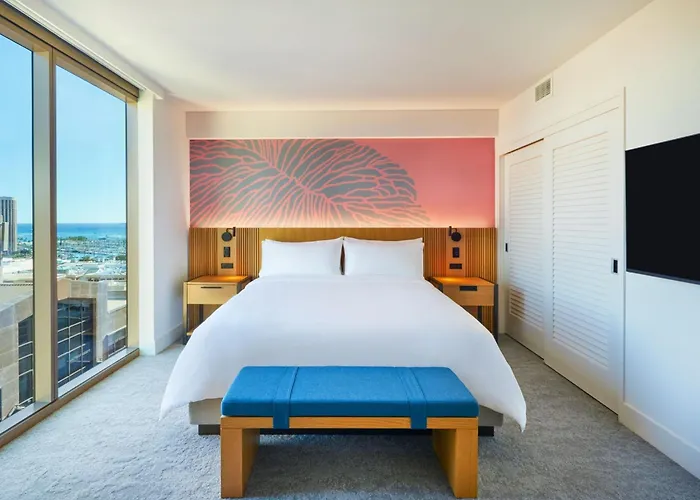 One-Bedroom King Suite